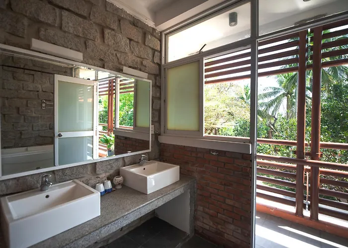 Family Room Bath